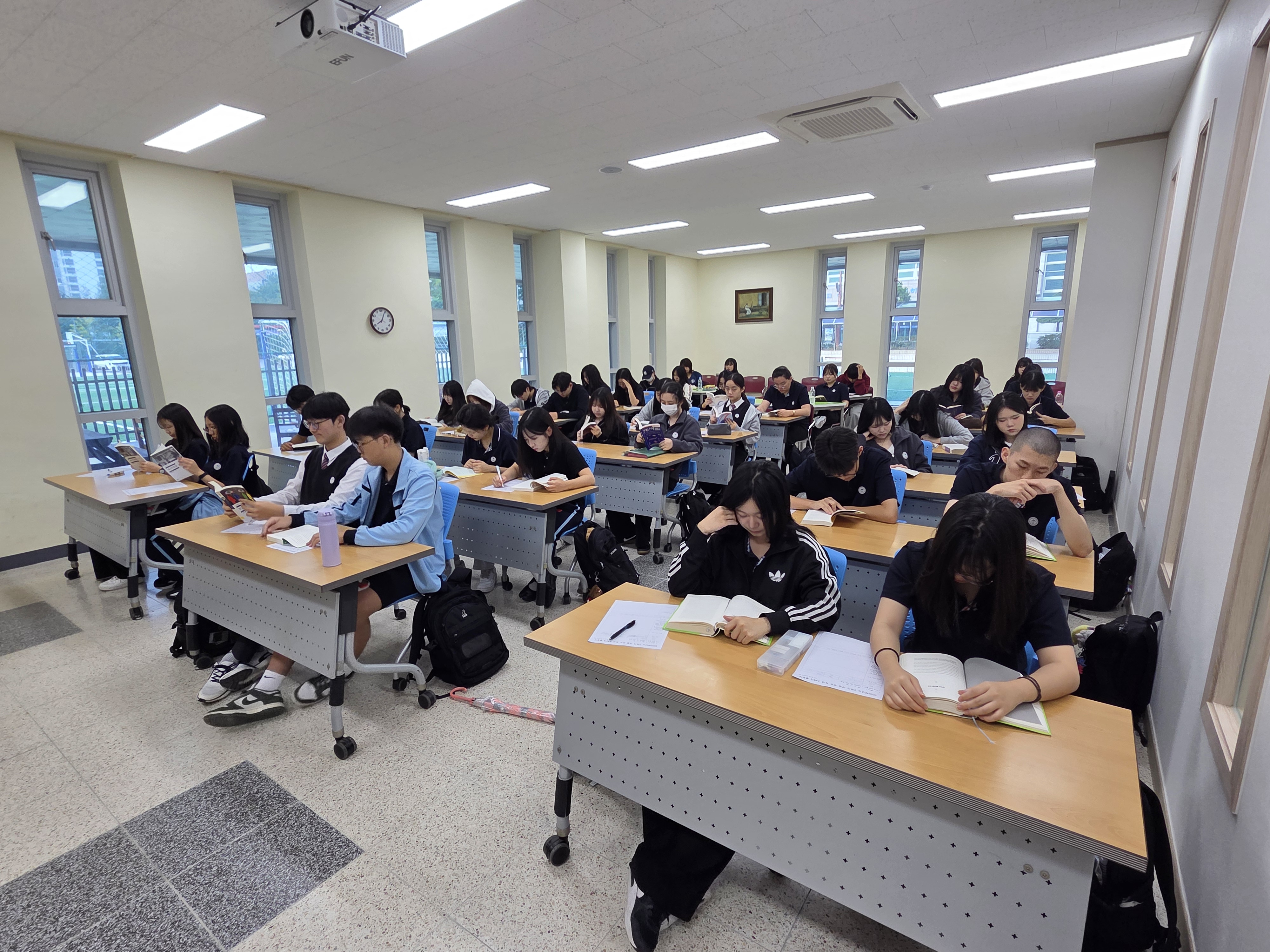 보도자료(하남 신장고, AI 시대, 인문학으로 사유의 힘을 키운다)_001 사진